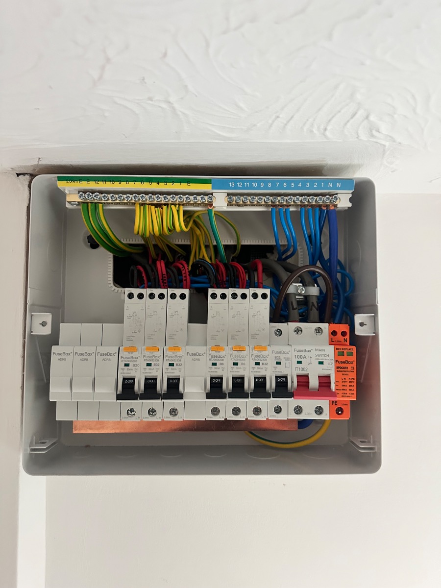 Electrician: Image 7